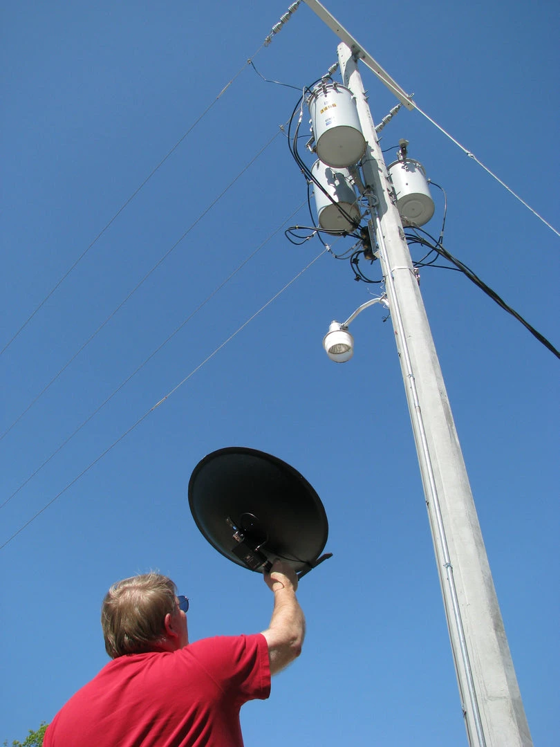 MFJ-5007 Parabolic Microphone 5 MFJ-5007 Parabolic Microphone