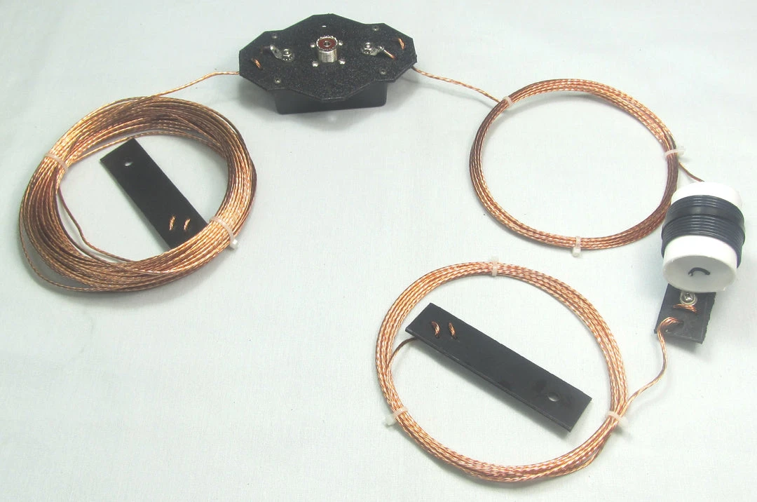 MFJ-2013, WIRE ANT, 30/60M, OCFD, 300 WATTS 3 MFJ-2013, WIRE ANT, 30/60M, OCFD, 300 WATTS