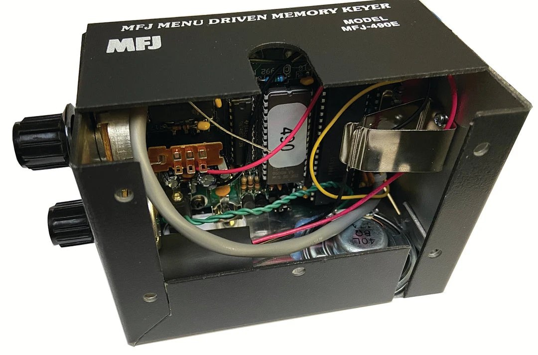 MFJ-490EX, MEMORY KEYER, FOR MFJ-564 AND BENCHER PADDLE 6 MFJ-490EX, MEMORY KEYER, FOR MFJ-564 AND BENCHER PADDLE